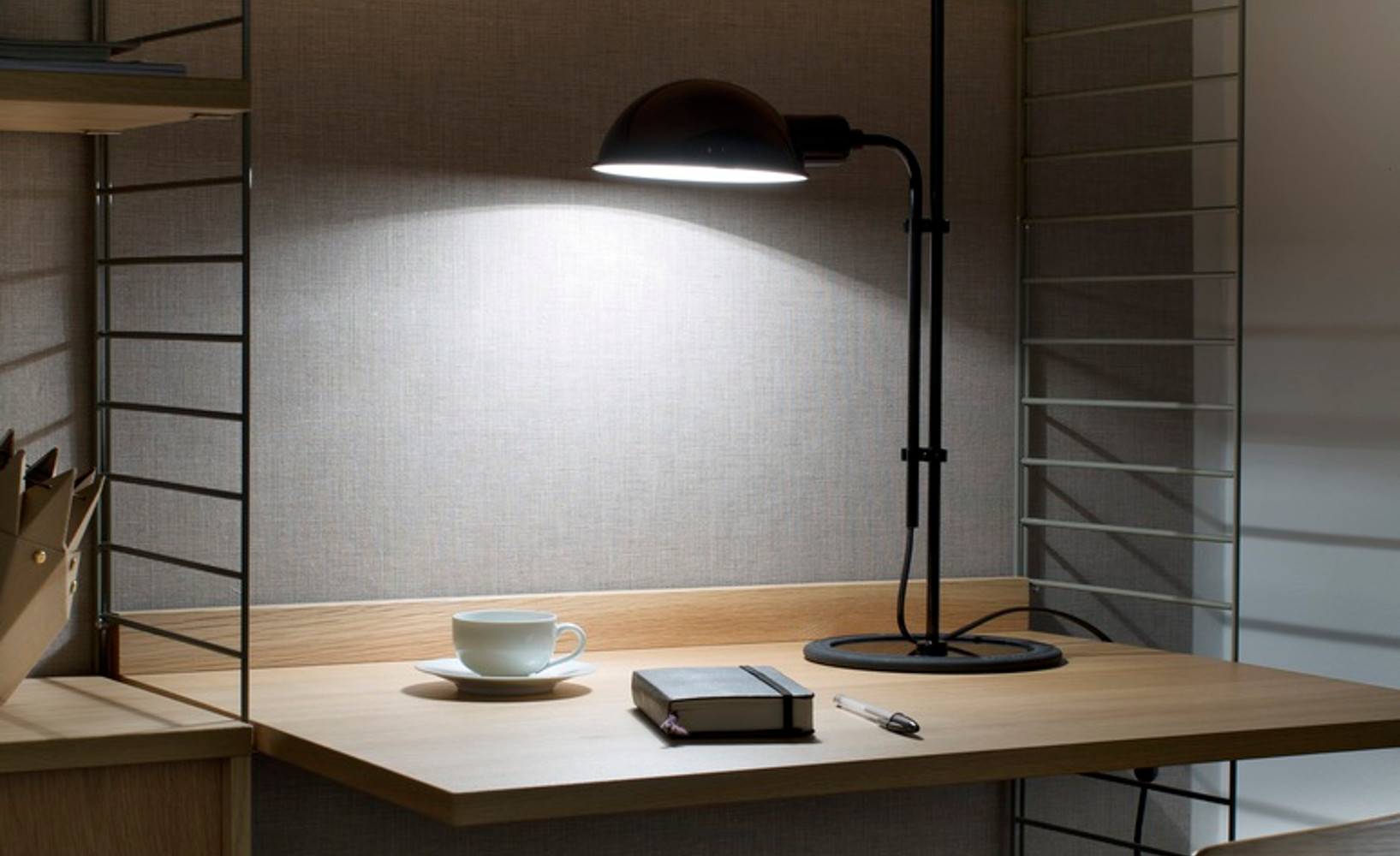 Lampe Schreibtisch Büro schwarz